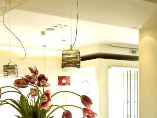 Ariston