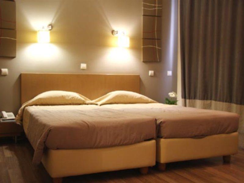 Ariston Hotel