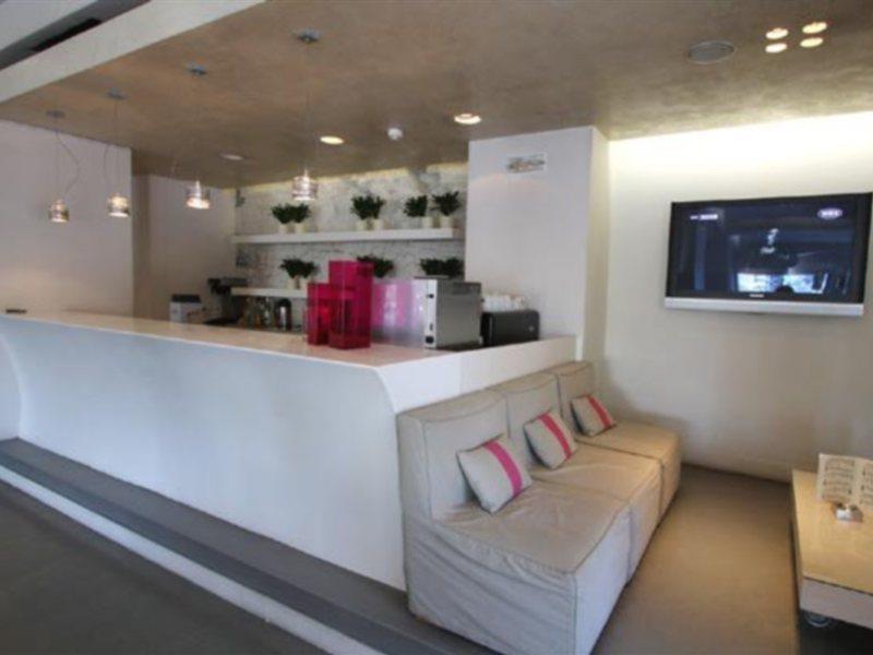 Ariston 3* Athene